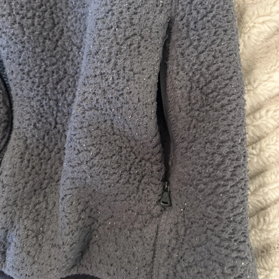 Men’s Under Amour Winter Jacket Medium Grey - Image 3 of 4