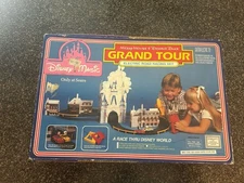 Vintage MICKEY MOUSE DONALD DUCK SLOT CAR RACE TRACK SET Brand New SEALED rare