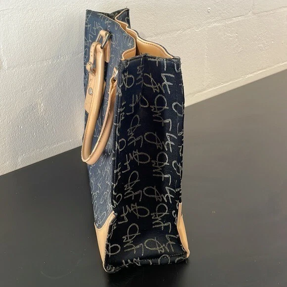 Diane Von Furstenberg  Shoulder Bag 15x13 Luggage Travel Purse Handbag - Image 4 of 4