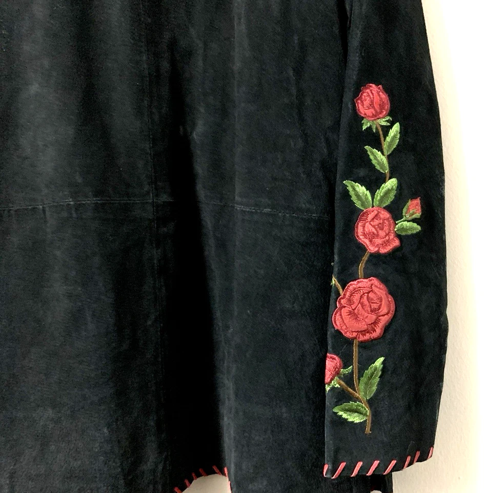 Chaqueta de cuero de gamuza Quacker Factory de colección floral rosa occidental para mujer L negra nueva con etiquetas Foto 4 de 4