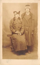 Real Photo Postcard~Young Ladies in Dumpy Heavy Overcoats~Cloche Hats~c1925 RPPC