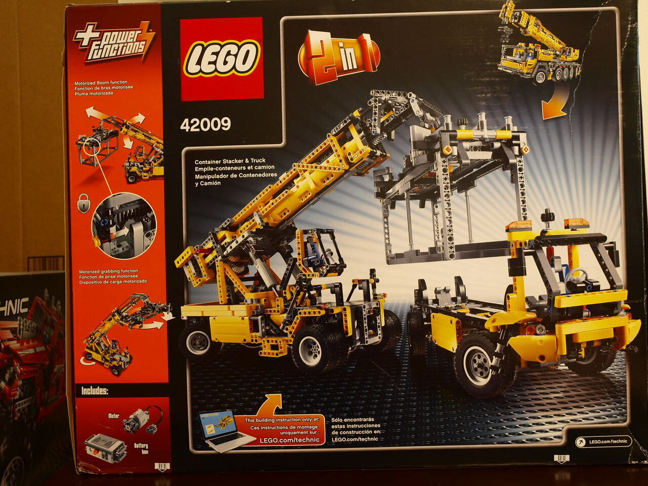 Brand New LEGO Technic 42009 Mobile Crane MK II US Seller