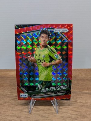 2025-26 Prizm FIFA - Min-Kyu Song #198 Red Mosaic (RC)