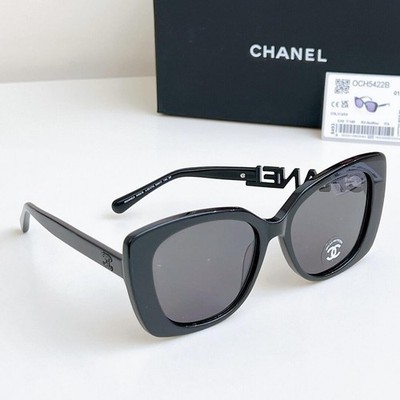 CHANEL CH5422B Urban Vintage Square Sunglasses 53mm Black/Polarized Gray Lens