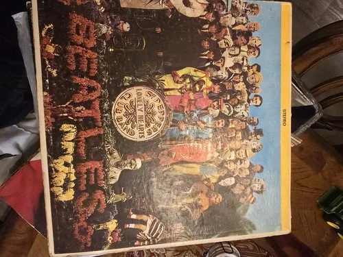 The Beatles Sgt. Pepper's Lonely Hearts Club Band 12" Vinyl LP Stereo 33 RPM
