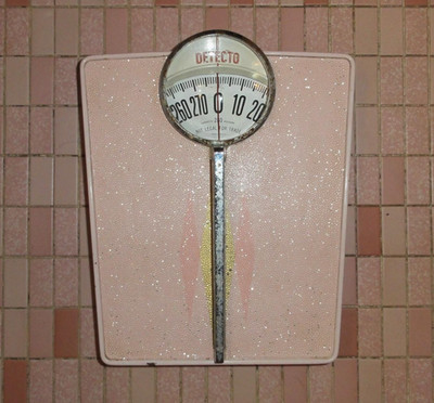 Vintage Detecto Pink Bathroom Scale w/ Gold flake atomic diamond shapes mcm