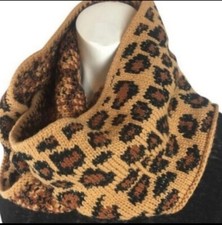 NEW Betsey Johnson Leopard Infinity Scarf