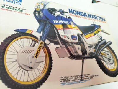 TAMIYA 1/12 Honda NXR750 プラモデル Tamiya 1/12 Motorcycle Series No.54 HONDA NXR750 '86 Paris Dakar