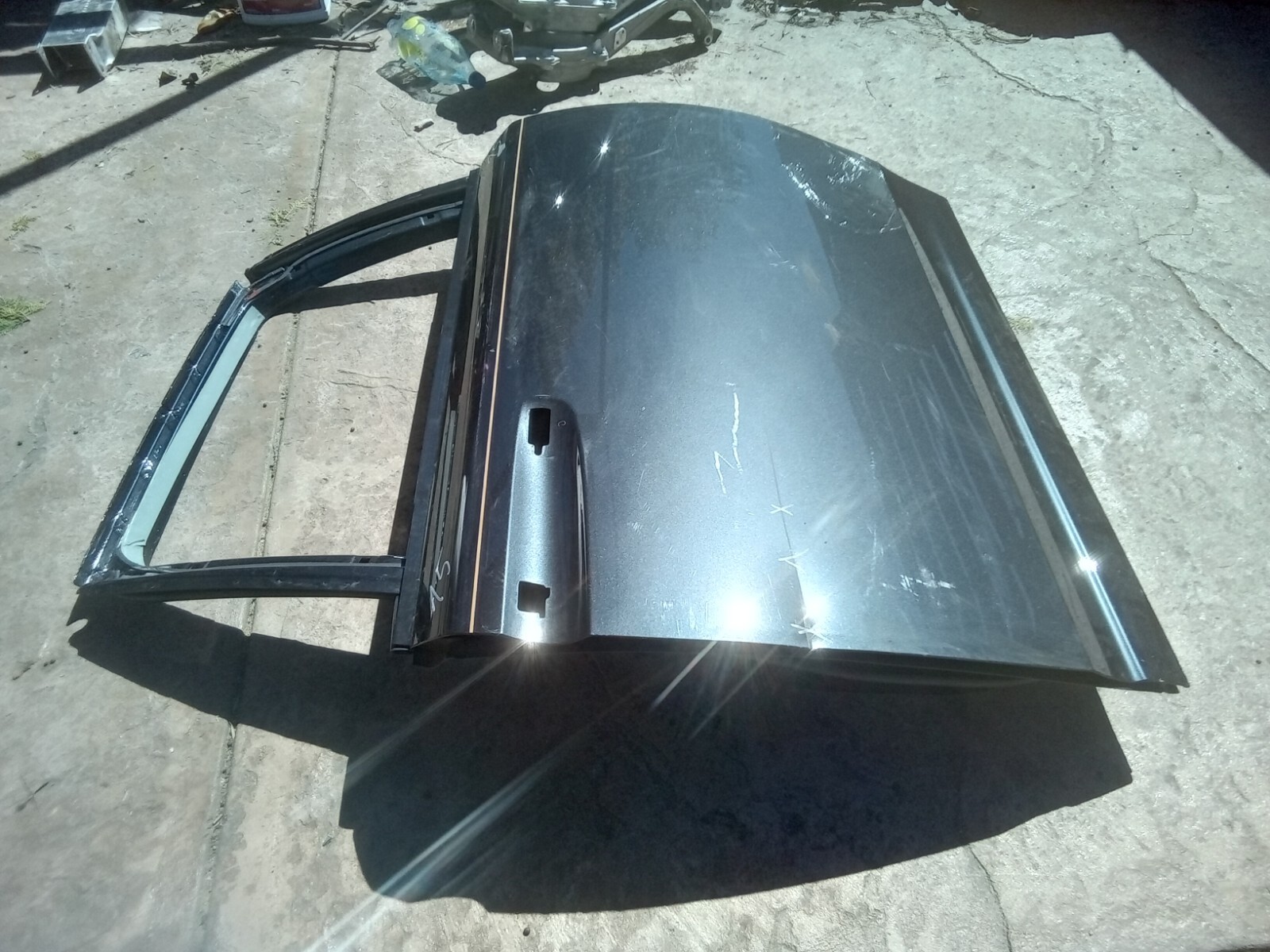 2010-18   ROLLS ROYCE GHOST RR4   REAR   LEFT DRIVER  DOOR SHELL OEM  SHORT