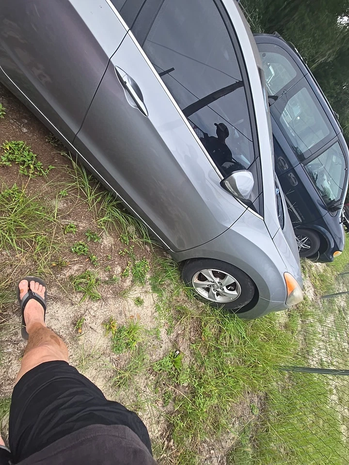 2014 Hyundai Elantra GT. DOOR PANELS. 4 - Image 2 of 4