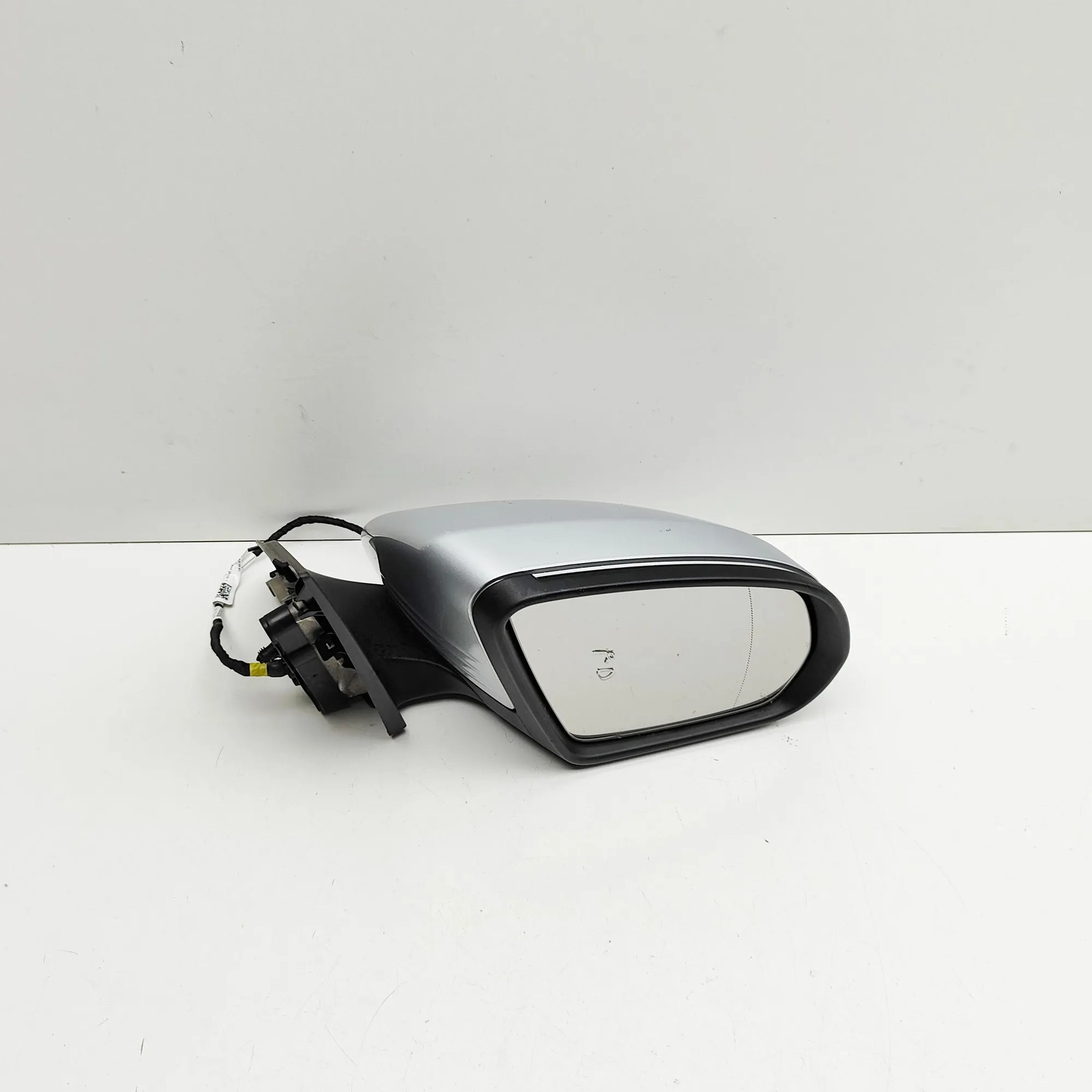 Mercedes-Benz GLA H247 Right Exterior Mirror A2478100606 RHD 2020 33139637