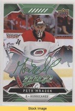 2019-20 Upper Deck MVP Green Script Petr Mrazek #171 READ on3
