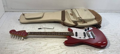 ギター Fender Mustang MG69 MH Fender Japan Mustang MG69/MH Candy Apple Red Electric Guitar