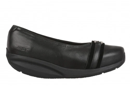 MBT Donna Yuki Slip On (Livello 3 Rocker Flats Nero Nero Pelle)