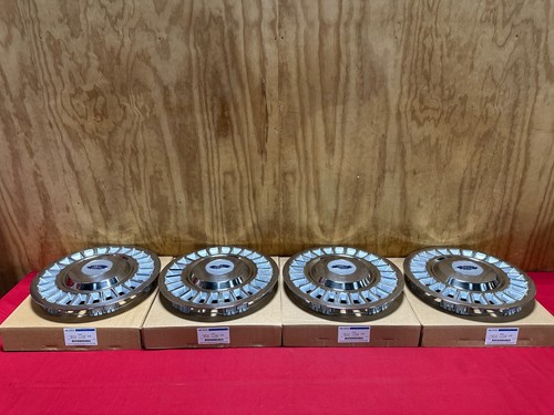 NOS 1998-2002 FORD CROWN VICTORIA CHROME HUBCAPS 1W7Z-1130-AA 16" 98-02 - Picture 1 of 7