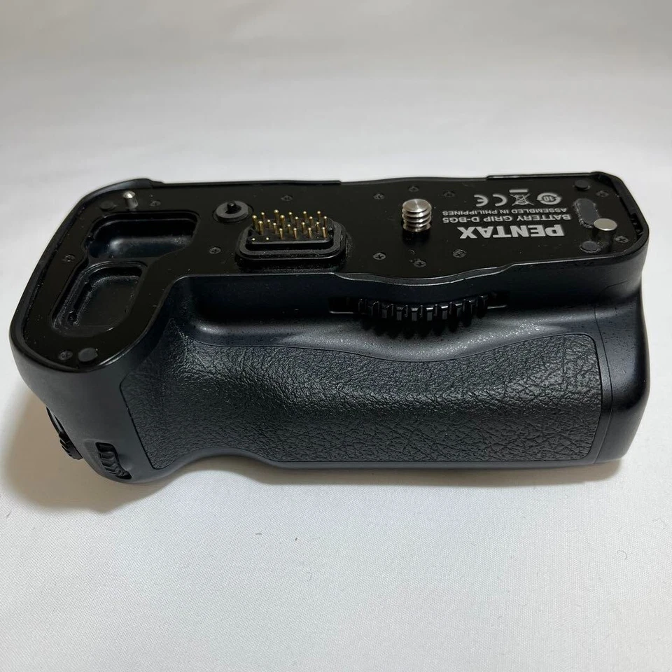 Pentax D-BG5 Battery Grip For K-3 38799 - Image 2 of 2