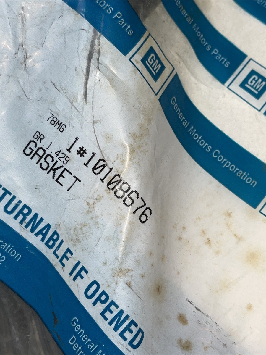 NOS OEM GM 10108676 Engine Oil Pan Gasket V8 305 5.0 350 5.7 L