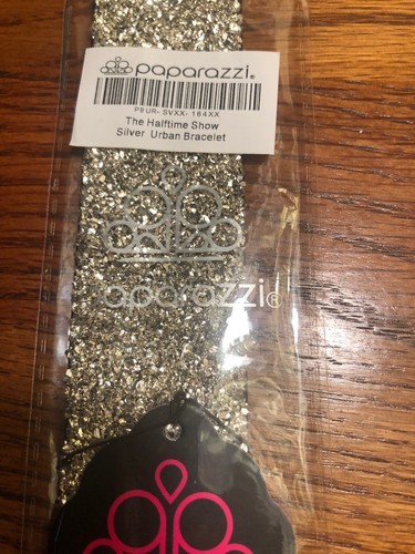 Paparazzi ❤️HALFTIME SHOW SILVER LOP BRACELET 🦄 STUNNING NWT- SILVER 🔥 - Picture 6 of 7