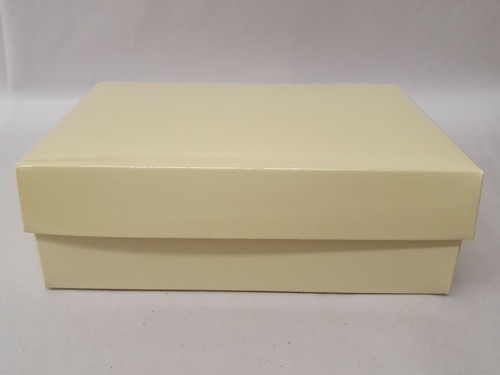 Block Colour Gift Box & Lid Square Rectangle Matte Laminate Gloss, Choose Colour - Picture 81 of 143