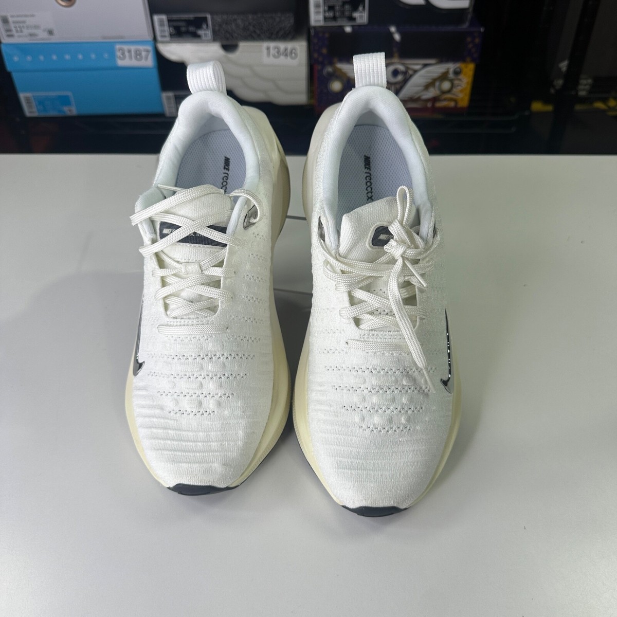 23,5cm NIKE REACTX INFINITY RUN 4 新品　未使用 NIKE REACTX INFINITY RUN 4 WHITE-CHROME WOMENS Size 9