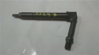 KRAFTSTOFF-INJECTOR Nissan Pickup 2.5 DI 2002/2005 YD25 133CVS