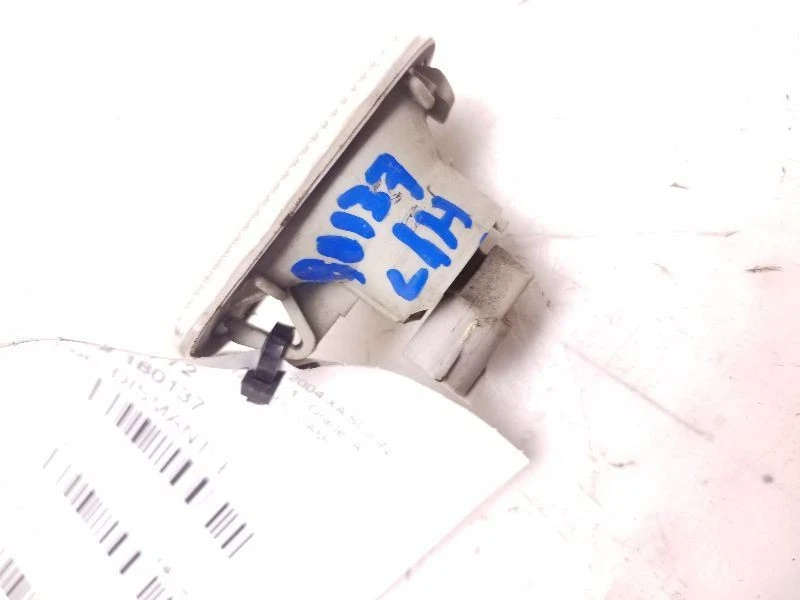 04-06 SCION XA LADO DEL CONDUCTOR GUARDABARROS MONTADO LUZ DE ESTACIONAMIENTO/SEÑAL DE GIRO Foto 2 de 4