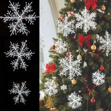 30pcs Christmas Snowflake Ornaments Festive White Plastic Snowflakes Xmas D cor
