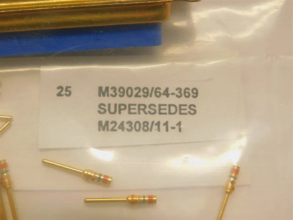 MS Sanyo Denki M24308/4-3F 25P (M30029/64-369) Male Crimp D-Sub Connector - Image 3 of 3