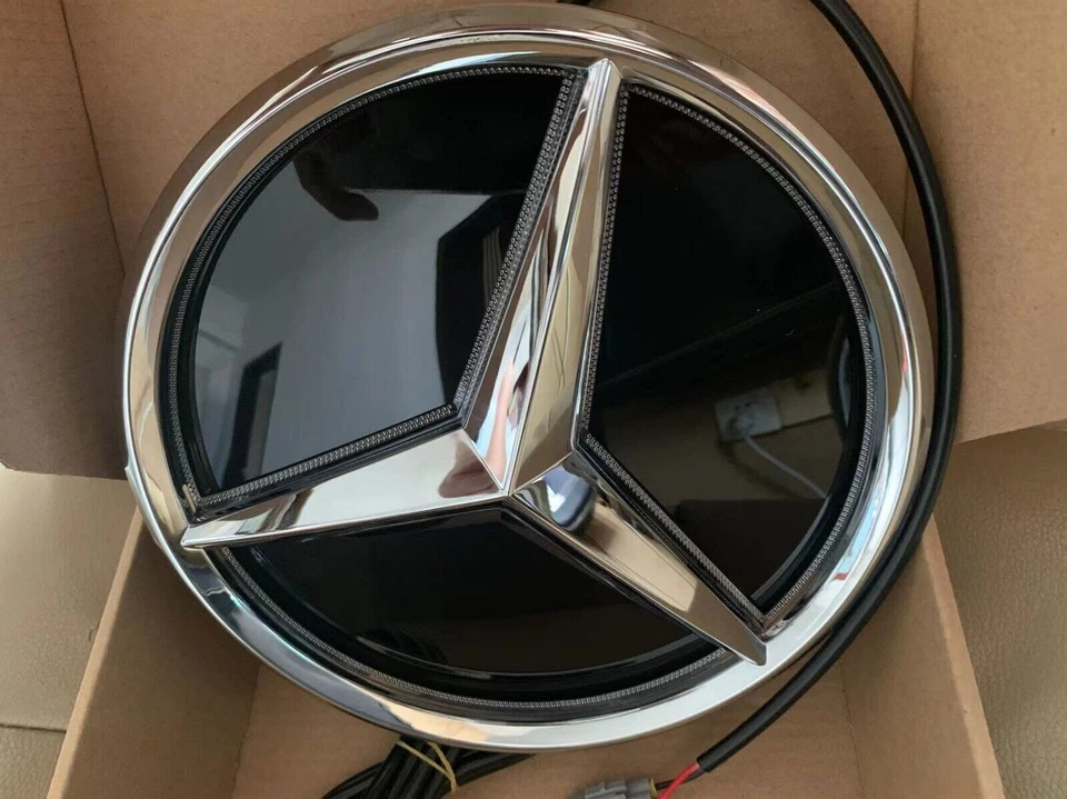 LED Light LOGO Front Grill badge Mirror Star Emblem For 06-14 Mercedes Benz W204 Foto 3 de 4