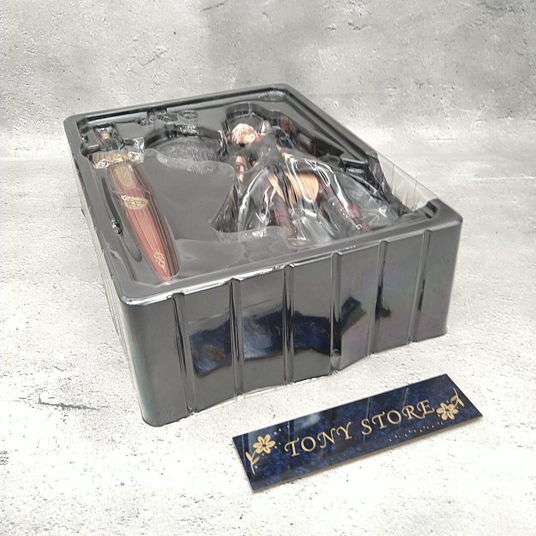 ライトニングアルティメットボックス FINAL FANTASY XIII LIGHTNING ULTIMATE BOX Figure Artbook
