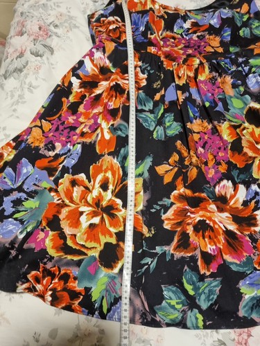 City Chic Plus Size M, fit size 18. floral Dress. Stretch. attached petticoat - Picture 16 of 18