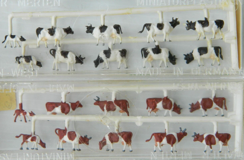 AS-IS Lot (6) Merten N Scale Animals (Cattle, Goats, Stags, Pigs, Horses, Dogs) - Picture 3 of 8