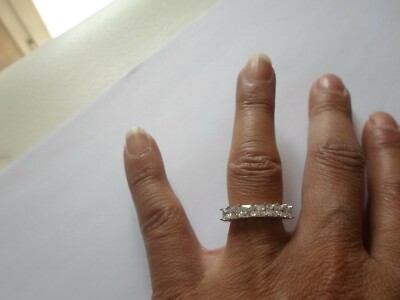 Bague En Argent Massif Avec Zirconiums - Taille 56, Occasion, Couleur Argentée