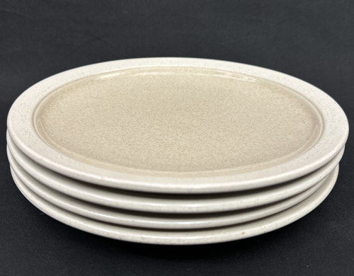 Set Of 4 Mikasa Stone Craft Sand Piper Beige Plates 8.5” Salad Plate - Picture 3 of 14
