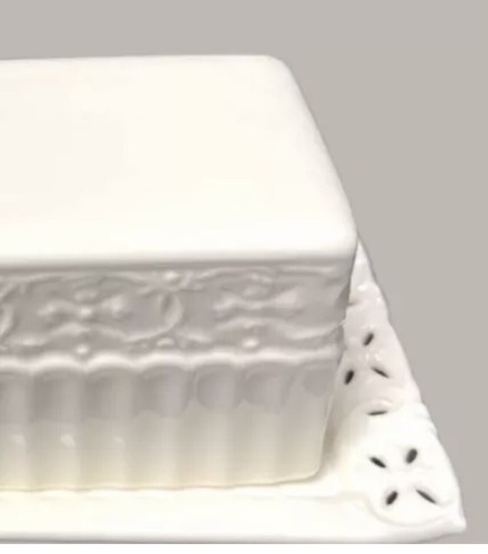 I. Godinger & Co Open work Porcelain Butter Dish W/Cover New - Picture 8 of 8