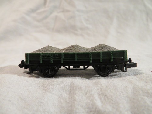 ESF-33276	Arnold Spur N Niederbordwagen DB mit Ladegut, sehr guter Zustand | Zustand: Gebraucht