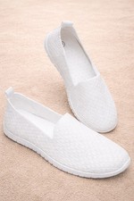 White Flats Walking, Comfortable Breathable Slip on Casual Mesh Shoes Size 6