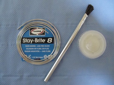 HARRIS STAY-BRITE 8 KIT includes 1/2 ounce  STAY-CLEAN paste flux and acid brush