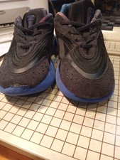 adidas ozelia kids Size 1.5 Sneakers