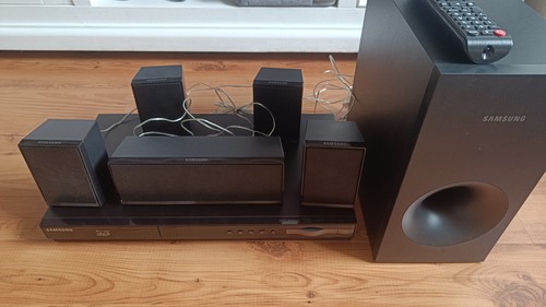 Samsung 5.1 Heimkinosystem HT-H4500R - Bild 4 von 5