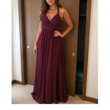 Mori Lee Madeline Gardner Burgundy Chiffon Pleated Halter Maxi Gown Dress 8-10