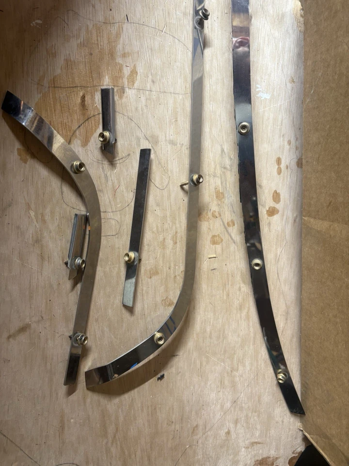 Tapicería de techo cromada Cadillac Dts 07-11 Foto 4 de 4