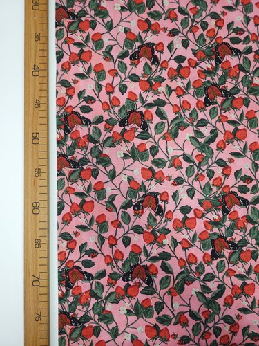 Farfalla rosa/rosso fragola vite prato cotone - tessuto Joann - Foto 4 di 5