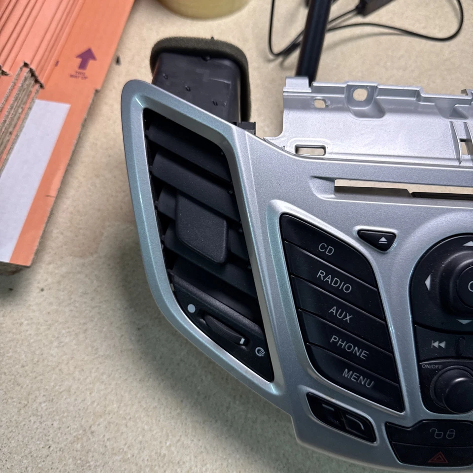 FORD FIESTA MK7 РАДИО ПАНЕЛЬ ОТДЕЛКА 2009-2012 EX58 - Изображение 4 из 4