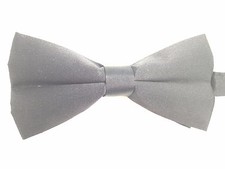 125 Nicole Miller Mens Black Bow Tie Silk Classic Adjustable Bowtie Gift Set