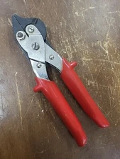 Maun Industries Gallagher Fencing Pliers and Wire Cutters G522 England 