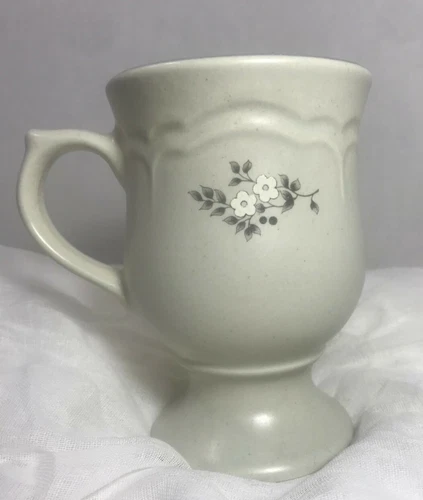 PFALTZGRAFF Retired 1984 HEIRLOOM Pedestal Stoneware Coffee Tea Mug Cup Floral
