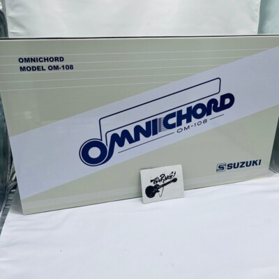 Suzuki Omnichord OM-108 Strumplate Auto Bass Chord Electronic