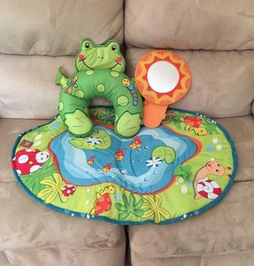 frog play mat
