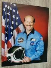 RICK HAUCK NASA SIGNED 8X10 PHOTO COA